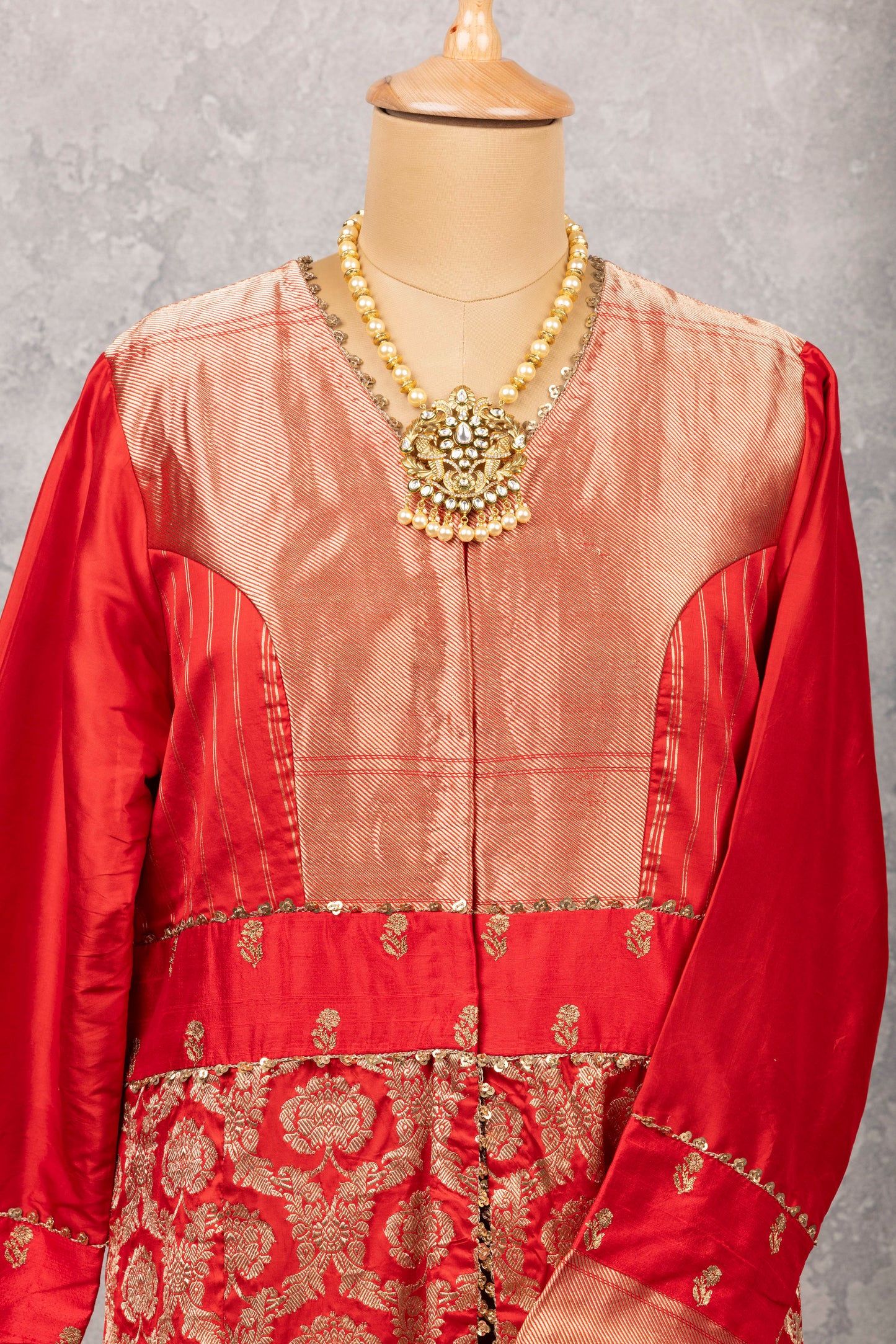 A/2-32: Bridal radiance